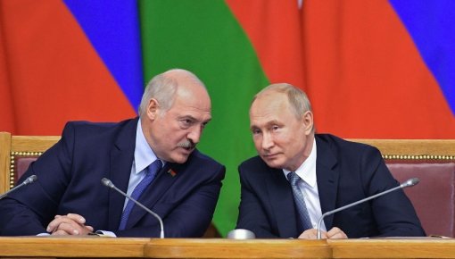 Лукашенко: Через Беларусь удара в спину по российским войскам не будет
