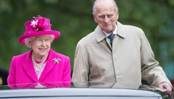 В Британии возмущены слухами о заморозке тела принца Филиппа до кончины Елизаветы II