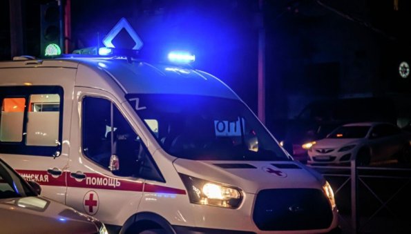 В результате хлопка в квартире жилого дома в Магнитогорске пострадали двое мужчин