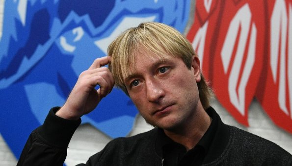 Академию фигурного катания Плющенко обвинили в краже столичного имущества