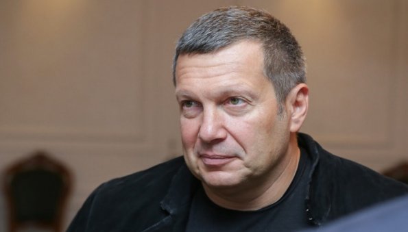Журналист Михаил Шахназаров считает справедливыми вопросы Соловьева о налогах Пугачевой