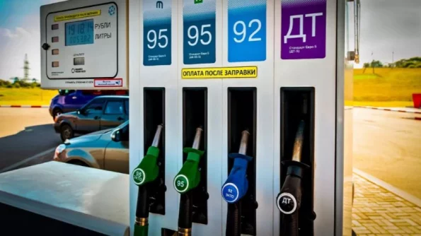 В России растут цены на бензин из-за проблем нефтяников