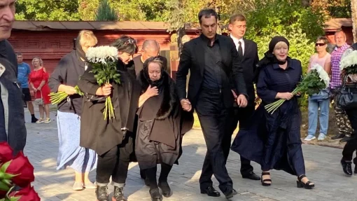 Певец Лев Лещенко рассказал, как живет Александра Пахмутова после похорон мужа