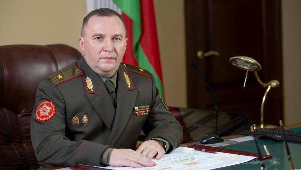 Министр обороны Белоруссии обвинил Запад в ведении гибридной войны