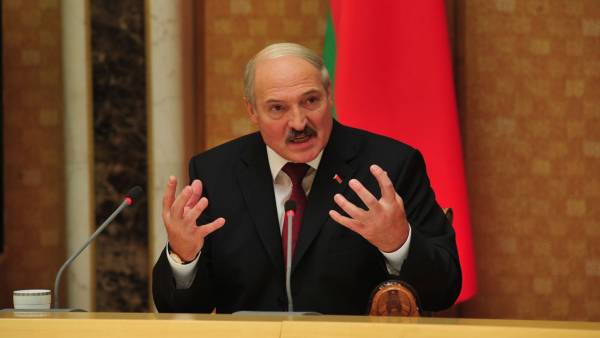 Белорусская оппозиция хочет получить с Европы 4 миллиарда долларов