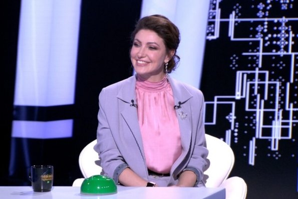 Нового избранника актрисы Макеевой раскритиковали за финансовую несостоятельность