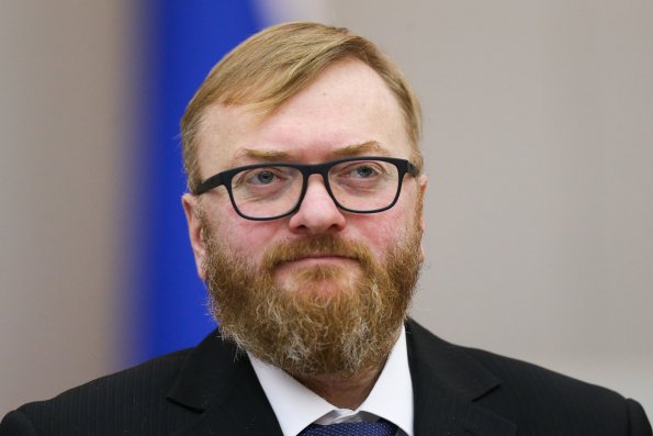 Российский депутат Милонов вызвал на боксерский поединок президента Украины Зеленского