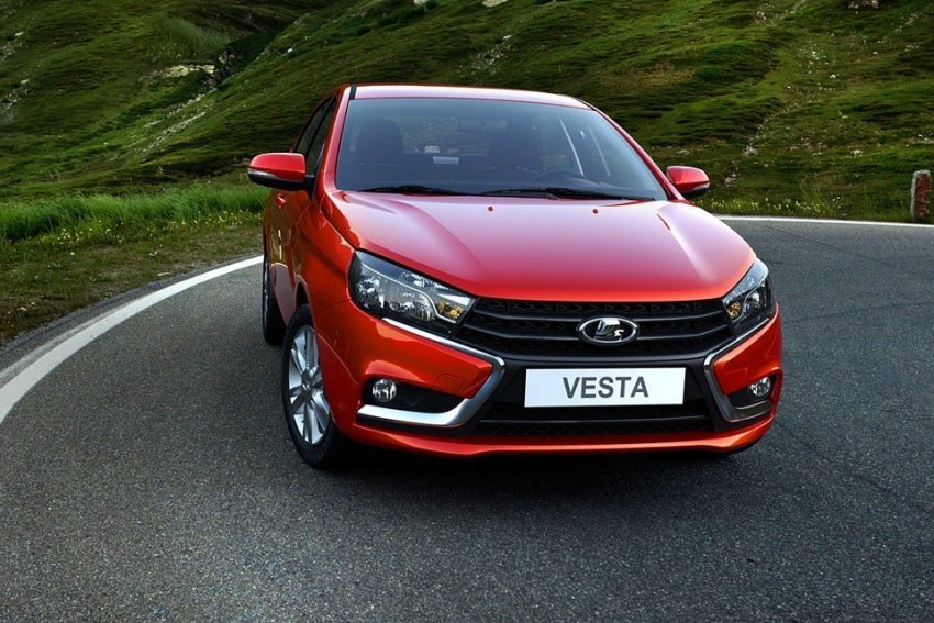Эксперты издания "За рулем" перечислили 8 поломок Lada Vesta за 3 месяца эксплуатации