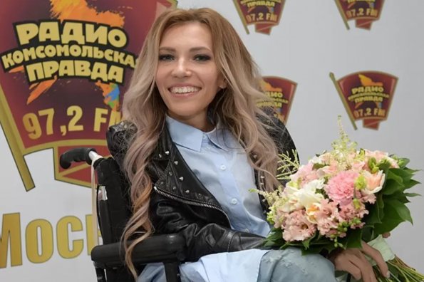 Сестра модели Оксаны Самойловой, прикованная к инвалидной коляске, заявила о пассивности жены Джигана к её проблемам