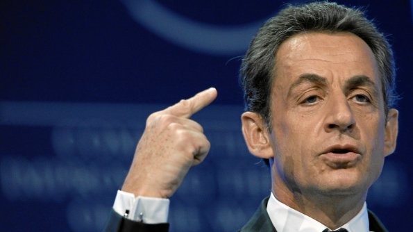 Суд приговорил экс-президента Франции Николя Саркози к году тюрьмы