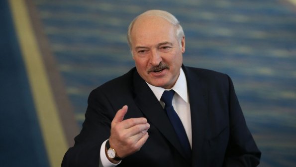 Президент Александр Лукашенко заявил об отказе в размещении российских военные базы в Белоруссии