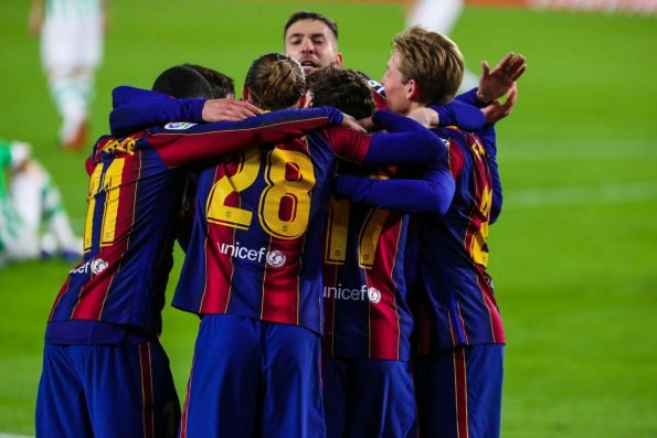 «Барселона» завершила сезон с убытком в 481 млн евро